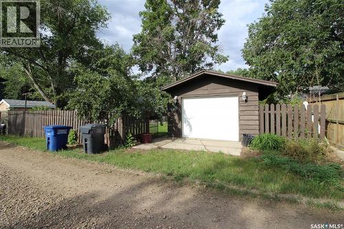 724 4Th Street E, Shaunavon, SK - Outdoor