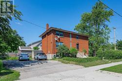228 CONNAUGHT STREET  Kitchener, ON N2C 1B3