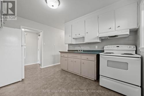 228 Connaught Street, Kitchener, ON - Indoor Photo Showing Kitchen With Double Sink