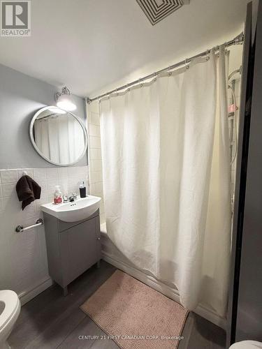 528 Pall Mall St Street, London East (East F), ON 