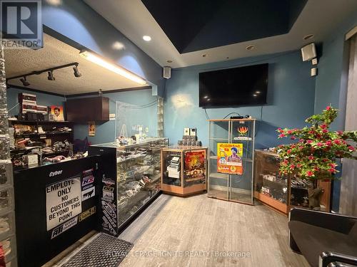 B8 - 2370 Midland Avenue, Toronto, ON 