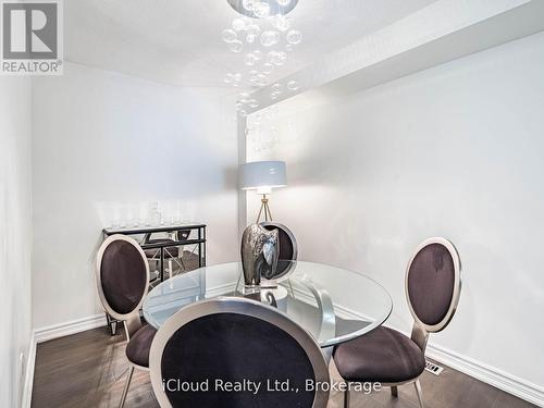 16 - 1100 Queens Avenue, Oakville, ON - Indoor Photo Showing Office