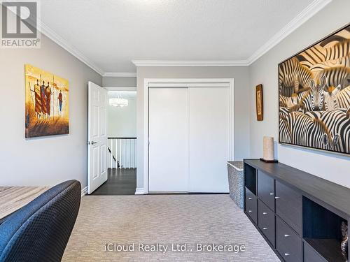 16 - 1100 Queens Avenue, Oakville, ON - Indoor