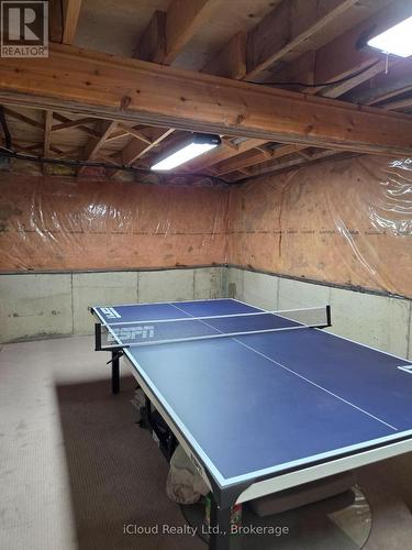 16 - 1100 Queens Avenue, Oakville, ON - Indoor Photo Showing Other Room