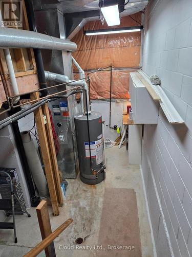 16 - 1100 Queens Avenue, Oakville, ON - Indoor Photo Showing Basement
