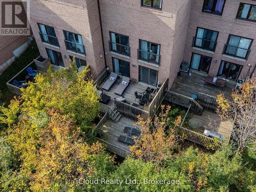 16 - 1100 Queens Avenue, Oakville, ON - Outdoor