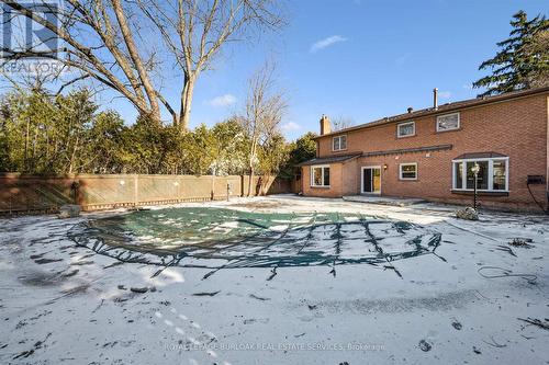 4069 Lakeshore Road, Burlington, ON - Outdoor