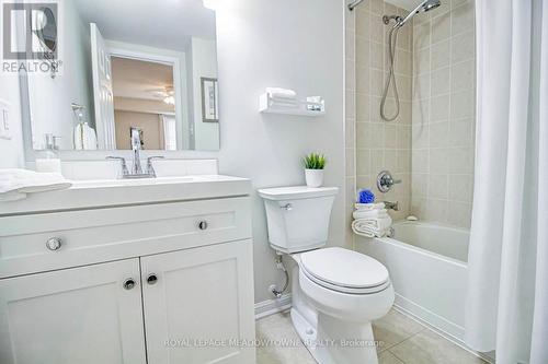 321 - 3070 Rotary Way, Burlington, ON - Indoor Photo Showing Bathroom