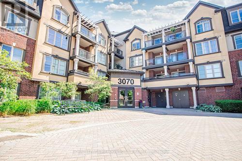 321 - 3070 Rotary Way, Burlington, ON - Outdoor With Facade