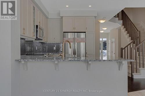 708 Taliesin Crescent, Ottawa, ON - Indoor Photo Showing Kitchen