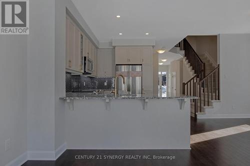 708 Taliesin Crescent, Ottawa, ON - Indoor Photo Showing Kitchen