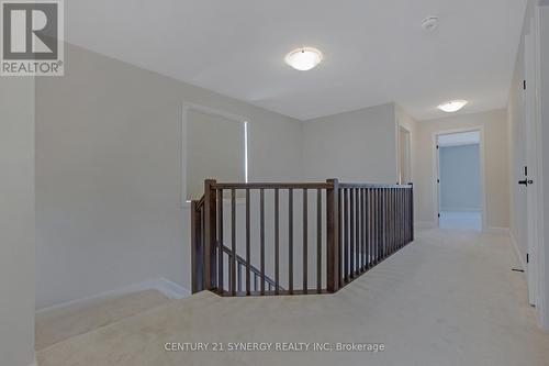 708 Taliesin Crescent, Ottawa, ON - Indoor Photo Showing Other Room