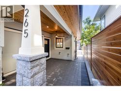 265 W 6TH STREET  North Vancouver, BC V7M 1K7