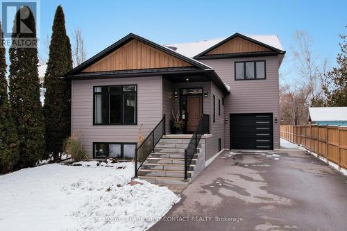 18 LAKEVIEW ROAD  Oro-Medonte, ON L0L 2E0