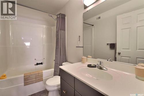 1234 Dover Avenue, Regina, SK - Indoor Photo Showing Bathroom