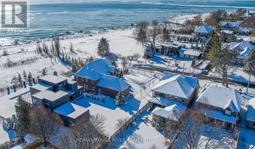 98 ONTARIO STREET S  Cobourg, ON K9A 3B3