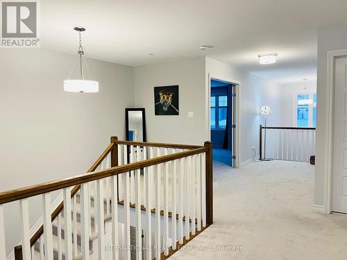 696 Moonflower Crescent, Ottawa, ON - Indoor Photo Showing Other Room