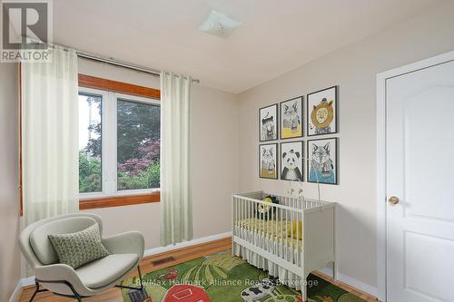 543 Pinegrove Road, Oakville (Wo West), ON - Indoor