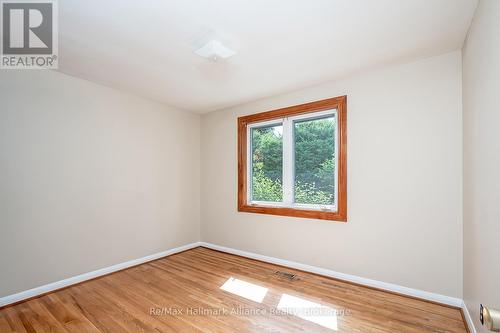 543 Pinegrove Road, Oakville (Wo West), ON - Indoor Photo Showing Other Room