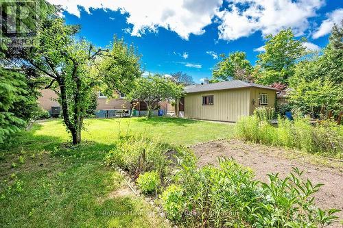 543 Pinegrove Road, Oakville (Wo West), ON - Outdoor