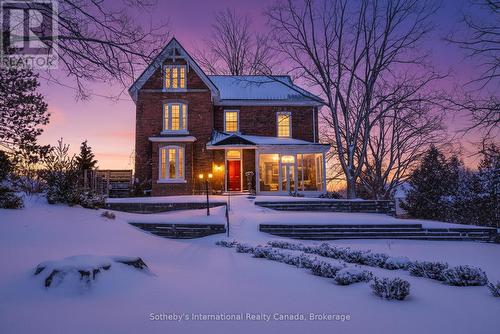 26 ROBERT STREET E  Penetanguishene, ON L9M 1K7