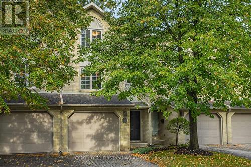 30 - 1399 COMMISSIONERS ROAD W  London South (South B), ON N6K 4G9