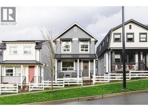 25097 112 AVENUE  Maple Ridge, BC V2W 0K6