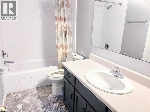 108 Jackpine Place, Waterloo, ON - Indoor Photo Showing Bathroom