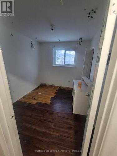 7335 Darcel Avenue, Mississauga, ON - Indoor Photo Showing Other Room