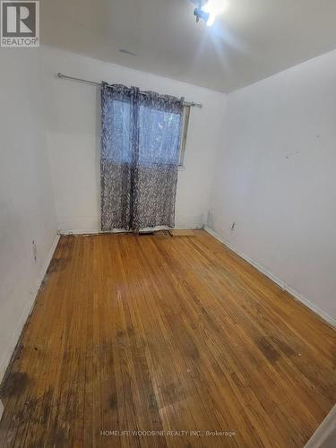 7335 Darcel Avenue, Mississauga, ON - Indoor Photo Showing Other Room