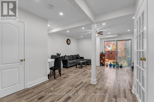 11 Great Oak Court, Brampton, ON - Indoor Photo Showing Other Room