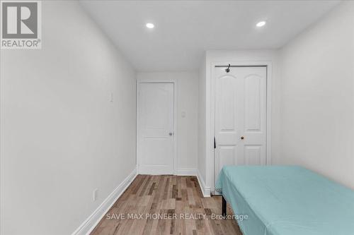11 Great Oak Court, Brampton, ON - Indoor Photo Showing Other Room