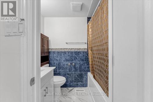 11 Great Oak Court, Brampton, ON - Indoor Photo Showing Bathroom