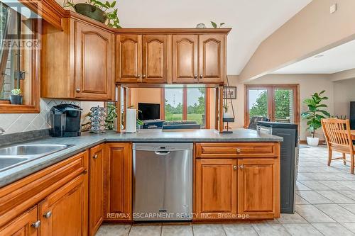 70 Sawmill Road, Haldimand, ON - Indoor Photo Showing Kitchen