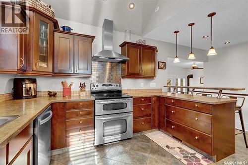 2736 Regina Avenue, Regina, SK - Indoor Photo Showing Kitchen