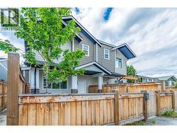 782 Coopland Crescent Unit# 1  Kelowna, BC V1Y 2V1