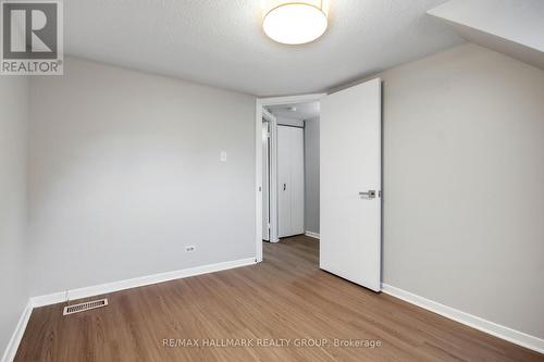 231 St Andrew Street, Ottawa, ON - Indoor Photo Showing Other Room