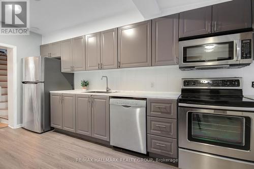 231 St Andrew Street, Ottawa, ON - Indoor Photo Showing Kitchen