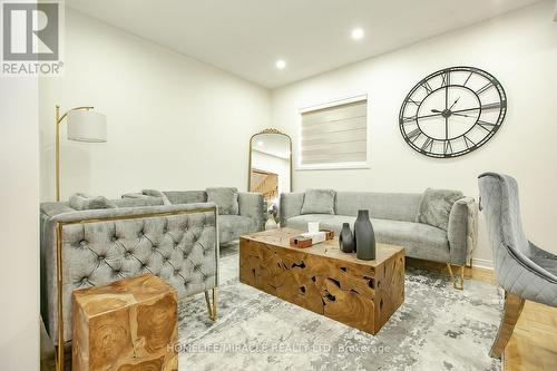 20 Culture Crescent, Brampton, ON - Indoor Photo Showing Living Room