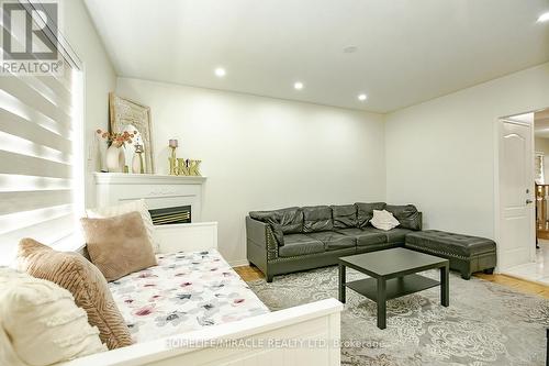 20 Culture Crescent, Brampton, ON - Indoor