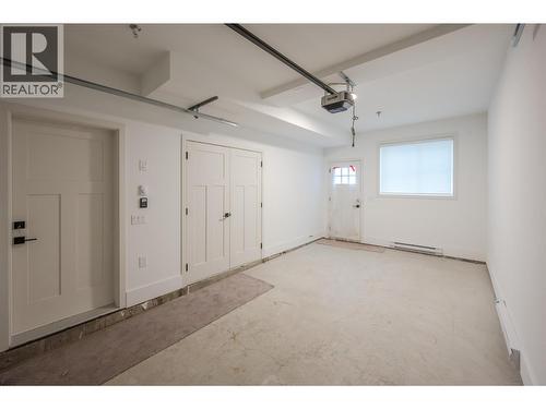 784 Argyle Street Unit# 102, Penticton, BC - Indoor Photo Showing Garage