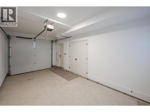 784 Argyle Street Unit# 102, Penticton, BC - Indoor Photo Showing Garage