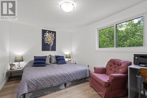 64 - 40 Tiffany Drive, London East (East I), ON - Indoor Photo Showing Bedroom