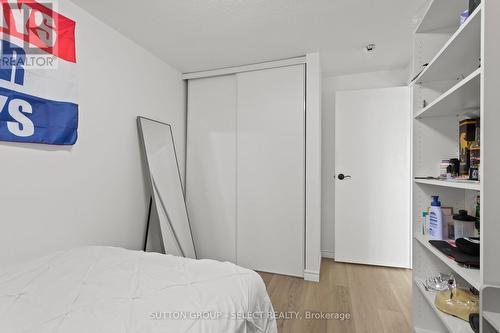 64 - 40 Tiffany Drive, London East (East I), ON - Indoor Photo Showing Bedroom