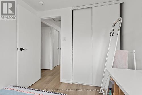 64 - 40 Tiffany Drive, London East (East I), ON - Indoor Photo Showing Bedroom