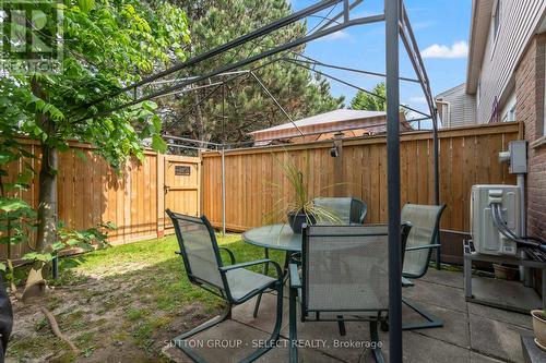 64 - 40 Tiffany Drive, London East (East I), ON - Outdoor With Exterior