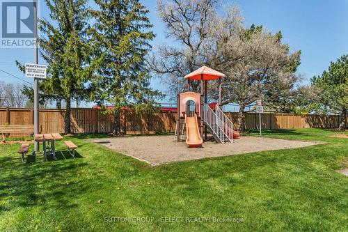 64 - 40 Tiffany Drive, London East (East I), ON - Outdoor With Backyard
