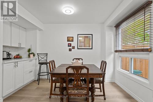 64 - 40 Tiffany Drive, London East (East I), ON - Indoor Photo Showing Dining Room
