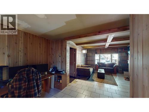 6228 Tamarack Road, Wasa, BC - Indoor Photo Showing Other Room