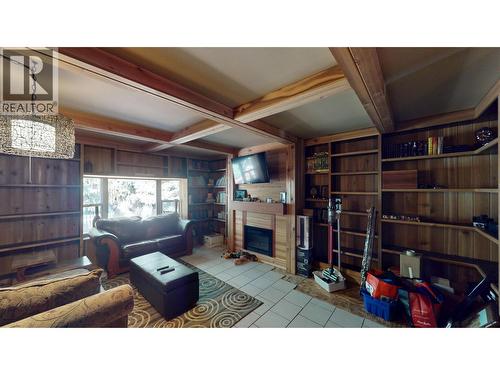 6228 Tamarack Road, Wasa, BC - Indoor With Fireplace